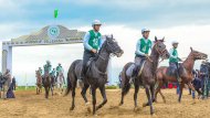 Photo report: Turkmenistan hosted an equestrian marathon in honor of the horse race