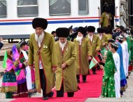 Fotoreportaž: Türkmenistan-Owganystan-Pakistan-Hindistan (TOPH) gaz geçirijisiniň gurluşygynyň täze tapgyryna badalga berildi