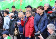 Фоторепортаж: В Туркменистане провели конный марафон в честь праздника скакуна