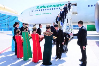 Photo report: Meeting of the Turkmen Airlines Boeing 777-200LR aircraft from the flight from Tokyo