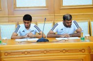 Photoreport: Meeting of representatives of the national teams of Turkmenistan and the Republic of Korea before the match of WCQ 2022