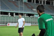 Photo report: Turkmenistan's national football team held a training session before the match with the Republic of Korea