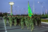 Фоторепортаж: Военный парад по случаю 75-й годовщины Победы в Великой Отечественной войне 1941-1945 годов в Ашхабаде