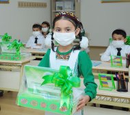 Photoreport from the opening of secondary school № 46 in Akhal velayat