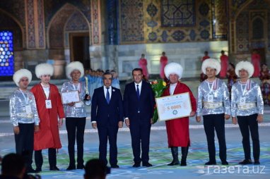 Turkmen Musical Ensemble Wins 5 000 USD at International Festival in Samarkand