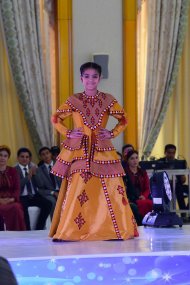 A display of national clothes was held in Turkmenabad