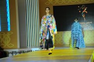 Photoreport: Fashion show of Uzbek clothes from the Sharq Liboslari design center in Turkmenistan