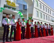 Фоторепортаж: Во всех школах Туркменистана прозвенел «Последний звонок»