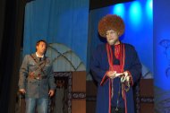 Fotoreportaž: Aşgabadyň döwlet rus drama teatry Astrahan şäherinde döredijilik saparynda boldy