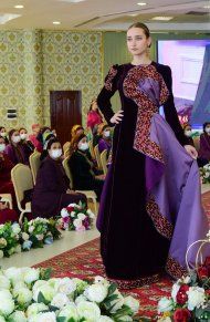 Fashion Week 2022 dedicated to Turkmeinstan Independence Day continues in Ashgabat