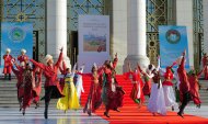 Photoreport from the opening of the international festival of theatrical art in Turkmenistan