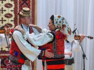 «Watan» kinokonsert merkezinde Rumyniýanyň «Transilwaniýa» folklor toparynyň konserti geçirildi