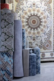 Photoreport: a wide variety of carpets in the 