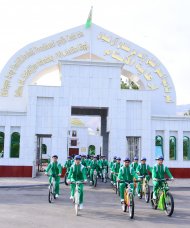 Photo story: President of Turkmenistan donates latest modifications bikes to orphans