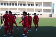 Photo report: DPR Korea football team training in Ashgabat