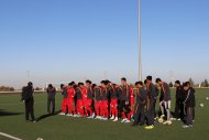 Photo report: DPR Korea football team training in Ashgabat