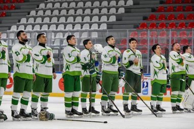The Turkmenistan national hockey team beat South Africa and took second place at the World Cup in Istanbul