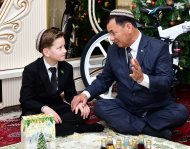 Photoreport: The President of Turkmenistan fulfilled the New Year's dream of an 11-year-old boy