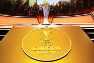 Fotoreportaž: UEFA-nyň Nondaky ştab-kwartirasynda Çempionlar ligasy we Ýewropa ligasynyň 1/4 finalynyň bijeleri çekildi.