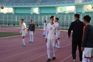 Photo report: DPR Korea national football team held a training session before the match with the Turkmenistan