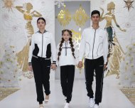 Photoreport: New Year's show of the Winter clothing collection was held in Ashgabat