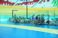 Photo report: French cyclist Frédéric Magné visited the Ashgabat Velodrome