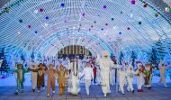 New Year's lights were solemnly lit on the main tree of Turkmenistan