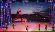 Döwlet Baýdagy we Konstitusiýa güni mynasybetli geçirilen konsertden fotoreportaž