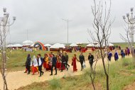 Fotoreportaž: Türkmenistanda Halkara Nowruz baýramy giňden bellenildi