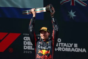 Formula 1'de 2025 sezonunun yedinci yarışı olan Emilia-Romagna Grand Prix'sini, Max Verstappen kazandı