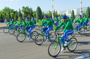 Photo report: A massive bike ride in honor of World Bicycle Day took place in Ashgabat