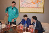 Meeting of representatives of FC Altyn Asyr and FC Istiklol before of the 2019 AFC Cup match 