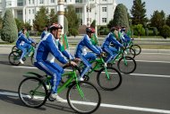 Ashgabat hosts mass bike ride timed to coincide with World Bicycle Day