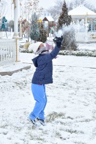 Photoreport: Ashgabat was covered with white snow