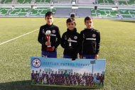 Photo report: Master-class of football players Artur Gevorkyan and Amir Gurbani for the children's FC Dostluk