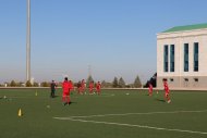 Photo report: DPR Korea football team training in Ashgabat