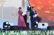 Photoreport: Akon, Dr. Alban, Emin and other foreign stars performed at a concert in Turkmenistan