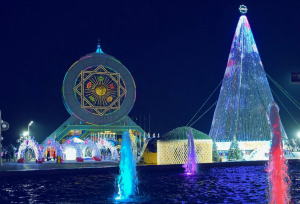 The height of Turkmenistan’s main Christmas tree is 44 meters