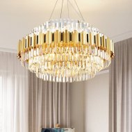 Fotoreport: Variety of chandeliers and lamps in Bossan concept stores