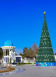 Aşgabat Täze ýyly garşy almaga taýýarlanýar