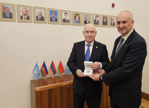 Turkmenistan Ambassador to Russia presented the CIS Secretary General with a commemorative sign “Magtymguly Fragi is 300 years old”