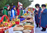 Фоторепортаж: В Туркменистане отметили Праздник урожая