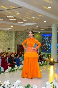 A show of women's clothing from leading national designers took place at the Ashgabat Fashion House