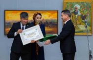 Photo report: Exhibition of artists from Mary velayat continues in Ashgabat