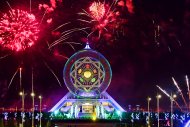 Photo report: Fireworks on the square in front of the Alem Cultural and Entertainment Center in Ashgabat