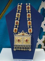 Exhibition of jewelry in the Main National Museum of Turkmenistan