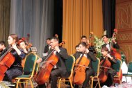 Fotoreportaž: Türkmenistanyň simfoniki orkestriniň Täze ýyl konserti