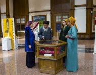 Exhibition of jewelry in the Main National Museum of Turkmenistan