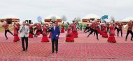 Fotoreportaž: Türkmenistanda Halkara Nowruz baýramy giňden bellenildi