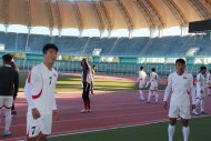 Photo report: DPR Korea national football team held a training session before the match with the Turkmenistan